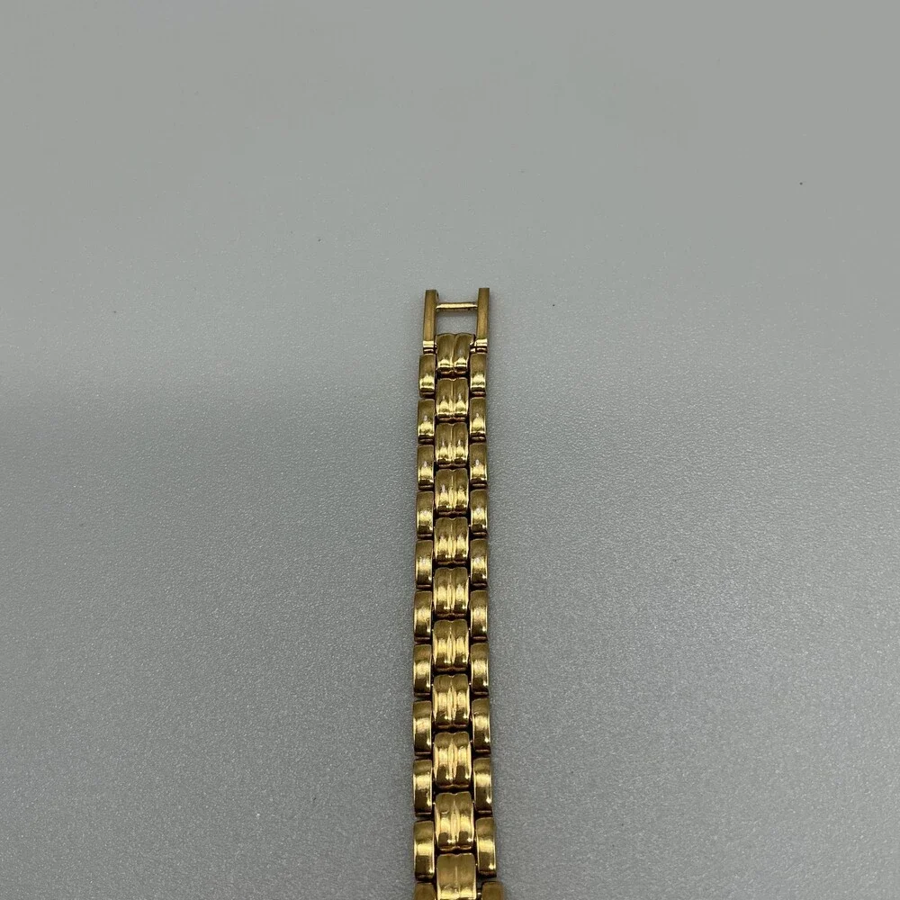 Vintage Pulsar Womens Watch 11mm Oval Dial Gold Tone V220-6190 New Battery 5